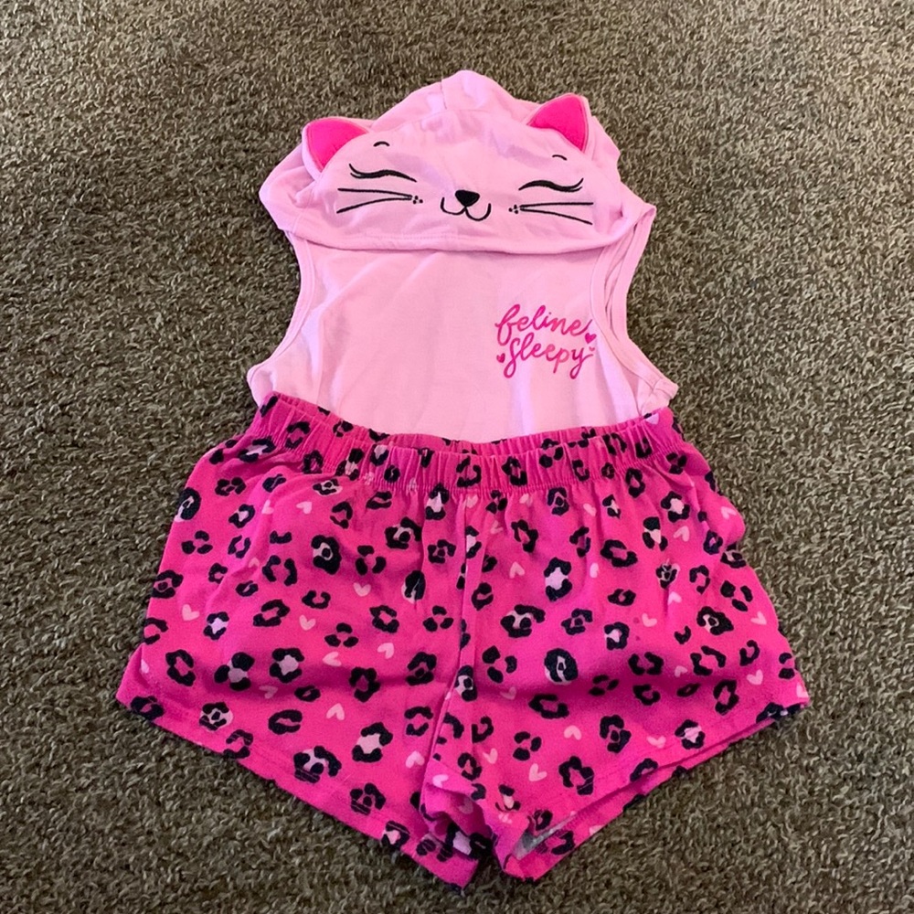 Girls pajamas outfit - size 8